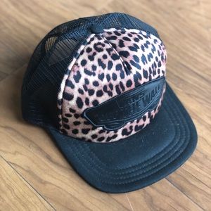 Vans Leopard Trucker Hat